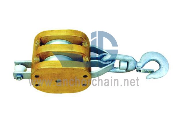 Rotating Hook အမျိုးအစားပါရှိသော အမေရိကန် သစ်သားတုံး နှစ်ထပ်
