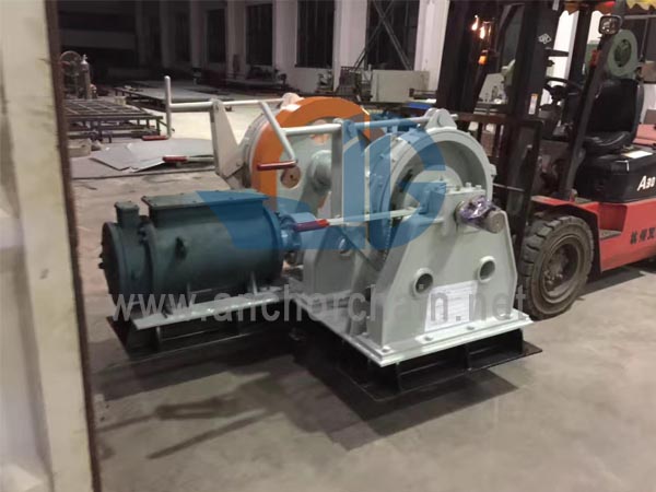 လျှပ်စစ်တစ်ခုတည်းဂျစ်ပစီ Windlass