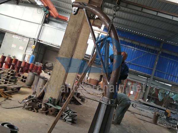Hand Crane ၊