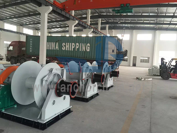 ဟိုက်ဒရောလစ် Single Drum Mooring Winch
