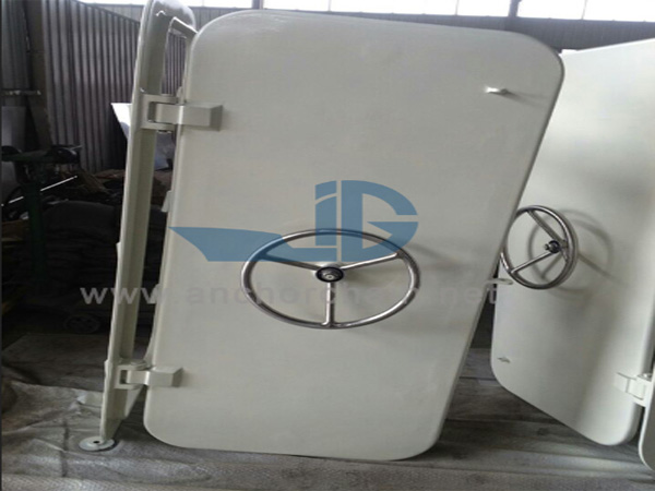 Central Handwheel ဖြင့် Marine Aluminum အမြန်သရုပ်ဆောင်သော မိုးလေဝသကျသောတံခါး