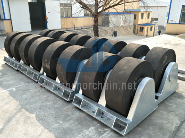 Roller Rubber Fender