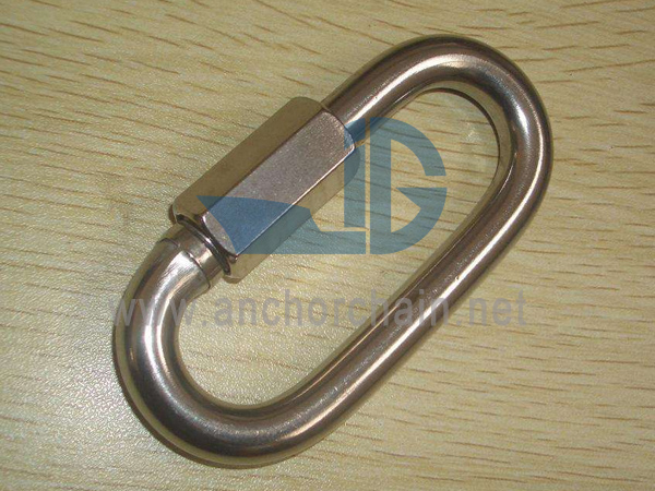 Safety Screw ဖြင့် လျှပ်တစ်ပြက်ချိတ်