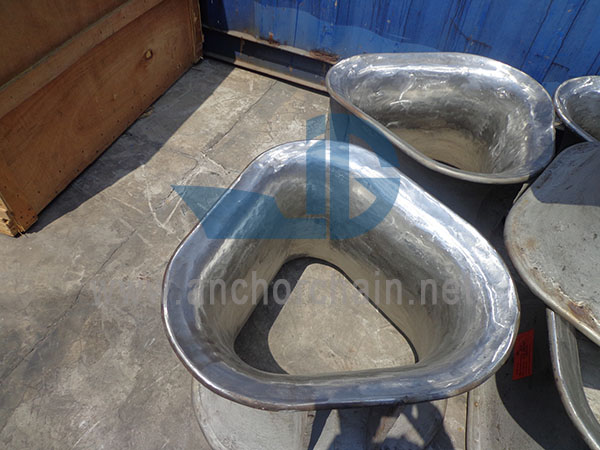 Triangle Type Chock ပါ။