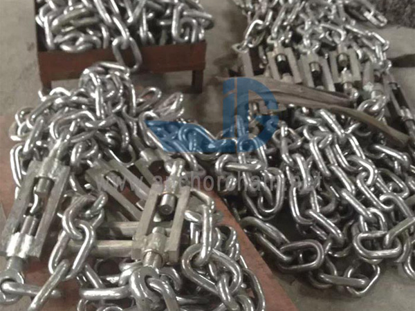 DIN1480 Turnbuckle သည် မျက်လုံးနှင့် မျက်လုံးပါရှိသည်။